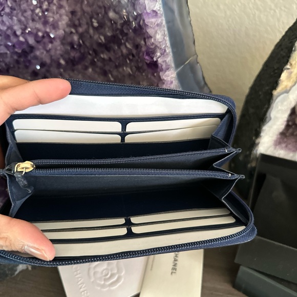 Chanel wallet - Picture 12 of 16